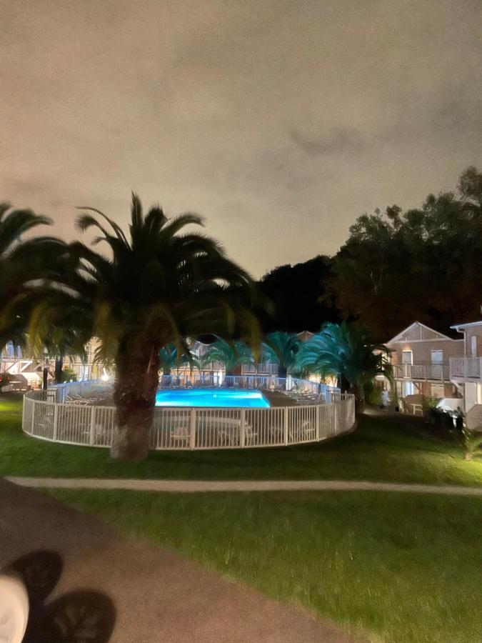 Residence La Croisiere Англе Экстерьер фото